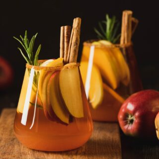 Riesling spice and everything nice! 🍁🍎

INGREDIENTS
4 oz Cru International Germany Riesling Style
1 oz spiced apple cider
Splash of ginger ale
Cinnamon stick for garnish

DIRECTIONS
1. Mix Cru International Germany Riesling with spiced apple cider, top with ginger ale
2. Garnish with a cinnamon stick for a festive touch

#CocktailoftheMonth #CruInternational #Riesling #WineCocktail #CocktailLovers #FallCocktail #GermanWine #CraftWine