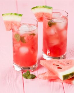 Pucker up with a refreshing Watermelon Pucker cocktail! 🍉☀️😚

INGREDIENTS
1 oz Orchard Breezin’ Wild Watermelon
1 oz Simple Syrup
3 oz Cru Select Italy Pinot Grigio
Fresh Slice of Watermelon
Ice Cubes

DIRECTIONS
1. In a cocktail shaker add Orchard Breezin’ Wild Watermelon, simple syrup, Cru Select Italy Pinot Grigio, and top with ice cubes
2. Shake vigorously for 30 seconds
3. Strain into a glass filled with crushed ice
4. Garnish with a wedge of fresh watermelon & enjoy!

#CocktailoftheMonth #PinotGrigio #WineCocktail #CocktailLovers #SummerCocktail #ItalianWine #CraftWine #WatermelonCocktail #CruSelect #OrchardBreezin