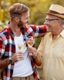Cheers to those special father figures!🍻

Celebrating with a BBQ? We've got a blog post featuring the best reds, whites, and rosés to pair with your Father's Day grill-out! 

Head over to our Craft & Cork blog at rjscraftwinemaking.com for the full list. 🔗 Link in Bio

#RJSCraftWine #FathersDay #FoodandWine #WinePairing #WhiteWine #RoseWine #RedWine #CraftWine #CanadianOwned #ProudlyCanadian #SupportLocal #BBQSeason #SummerWine